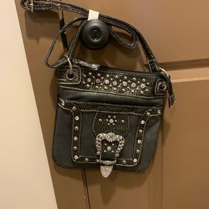 New cross body purse
